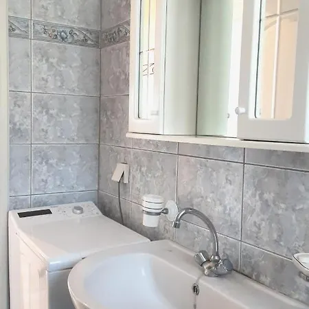 Villa Agrielia Pondi