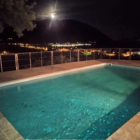 Agrielia Villa
